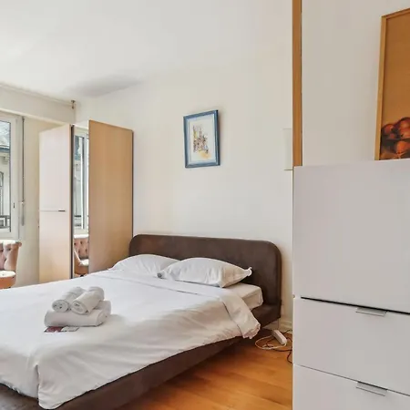 Trocadero & Arc De Triomphe - 1br With Balcony Appartamento *