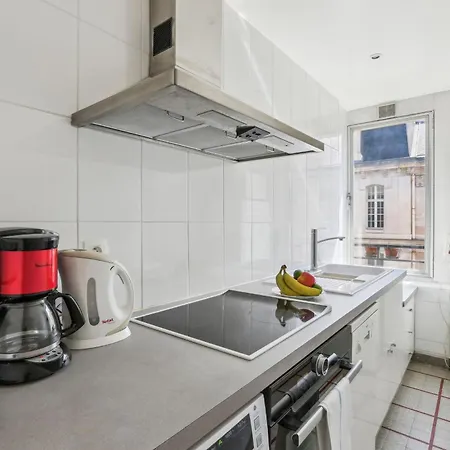 Appartamento Trocadero & Arc De Triomphe - 1br With Balcony